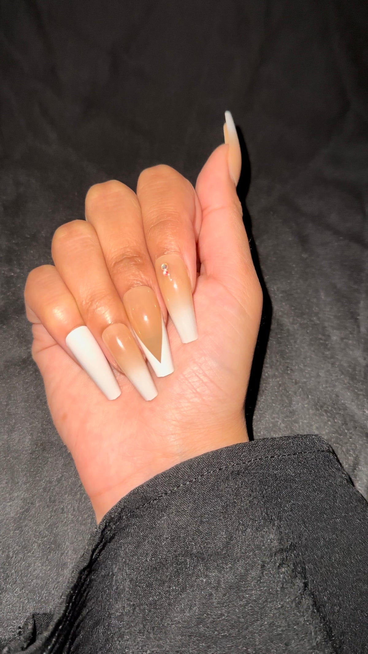XO Latte V – Long Coffin Press-On Nails